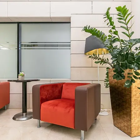Aparthotel Residhome Val D'europe 4*