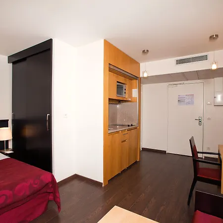 Aparthotel Residhome Val D'europe Montevrain