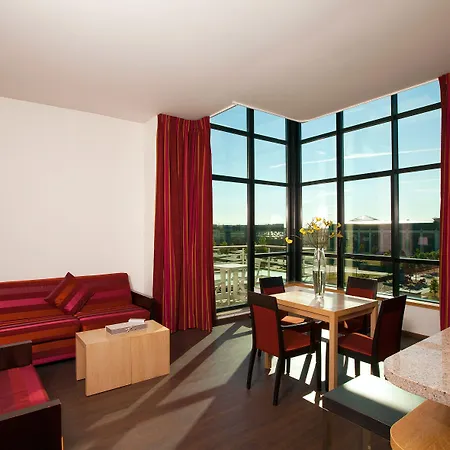 Residhome Val D'europe Aparthotel