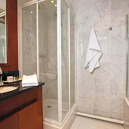 מלון דירות Residhome Val D'europe 4*