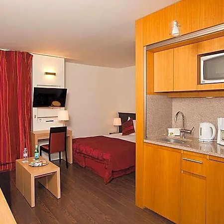 Residhome Val D'europe מלון דירות מונטבראן