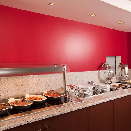 Residhome Val D'europe Aparthotel Montévrain