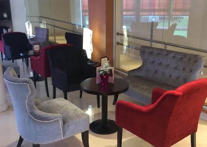 Residhome Val D'europe Aparthotel Montévrain