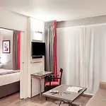 Residhome Val D'europe Apartmanhotel Montévrain
